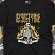 Футболка з принтом Everythings is just fine F0328 фото 3
